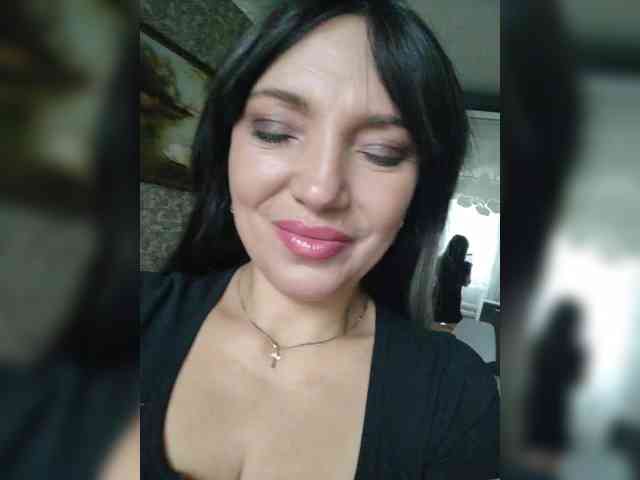 Lalili's sex show image