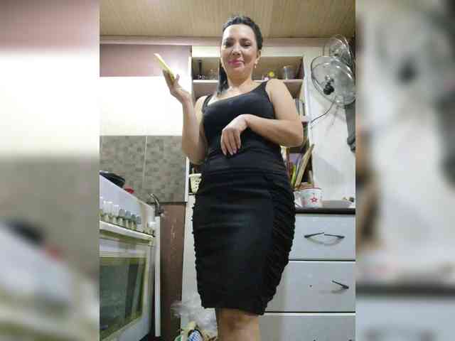 Lalili's sex show image