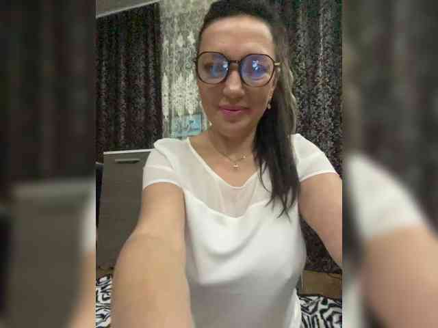 Изображение секс-шоу модели Lalili