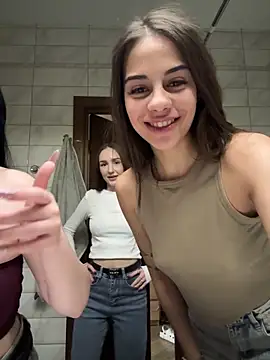 caressyourself's sex show image