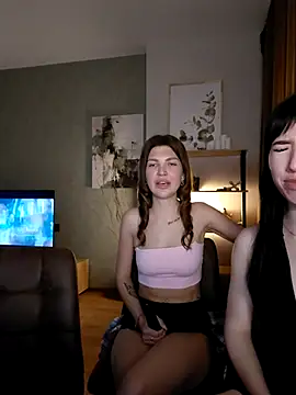 caressyourself's sex show image