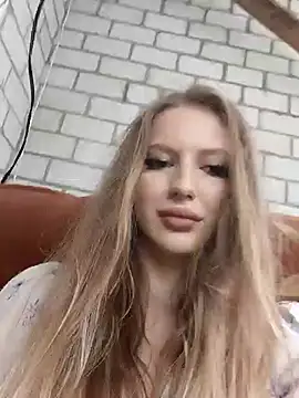 caressyourself's sex show image