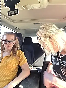 BeautifulMeFire23's sex show image