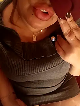 Sexshow-Bild von mayakhalyfaa