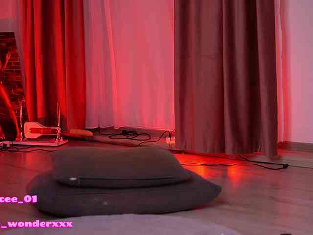 Изображение секс-шоу модели VanesaSimon Изображение секс-шоу модели VanesaSimon