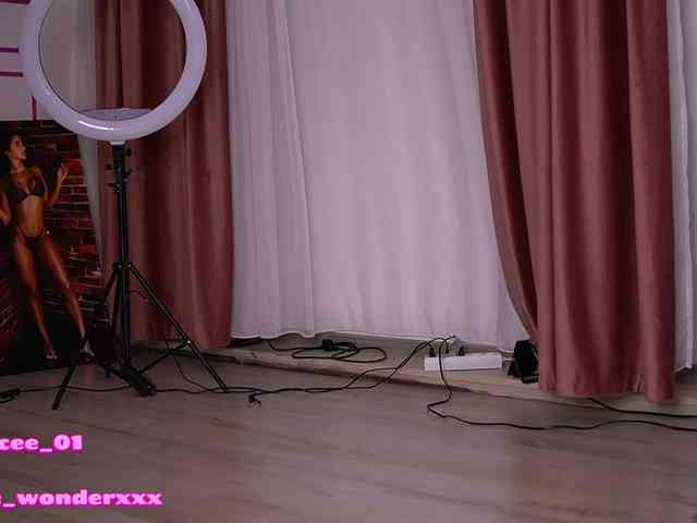 Изображение секс-шоу модели VanesaSimon Изображение секс-шоу модели VanesaSimon