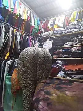 Bootiq's sex show image