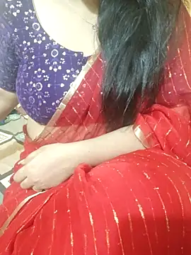 Sravvi499's sex show image Sravvi499's sex show image