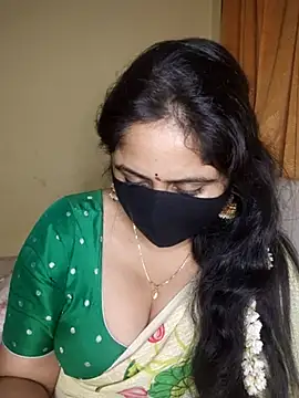 Sravvi499's sex show image