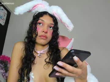 sophie_moo's sex show image