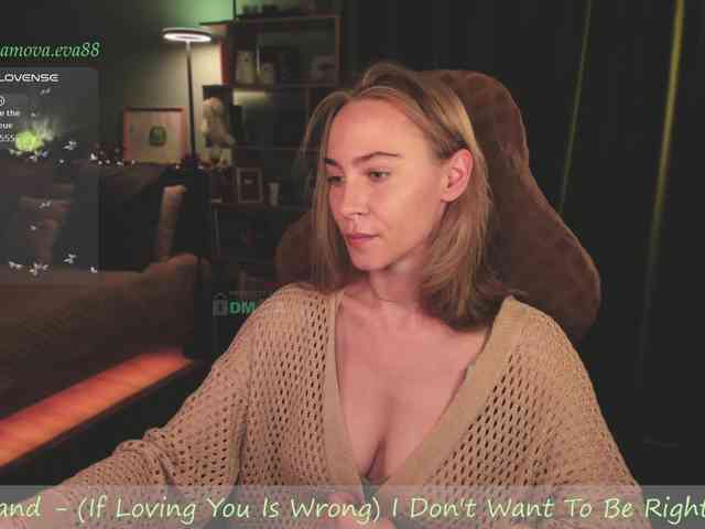 Sexshow-Bild von eva-adamova Sexshow-Bild von eva-adamova
