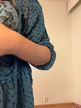 ScarletAss's sex show image