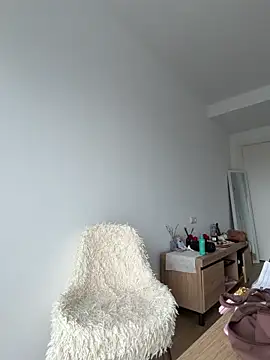 Изображение секс-шоу модели streetdoll