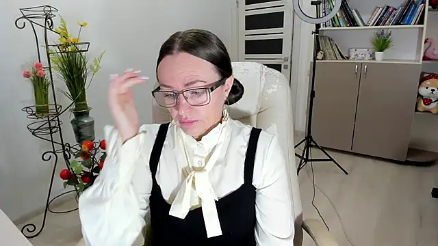 Изображение секс-шоу модели Vika73