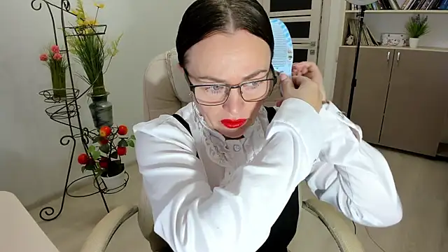 Изображение секс-шоу модели Vika73