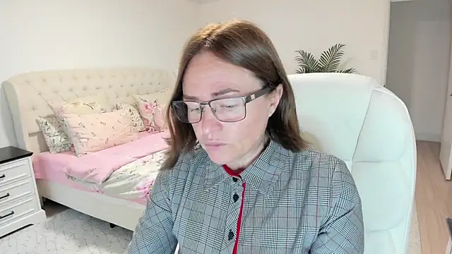 Изображение секс-шоу модели Vika73 Изображение секс-шоу модели Vika73