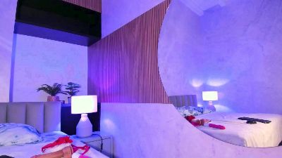 Изображение секс-шоу модели AvaWhiite