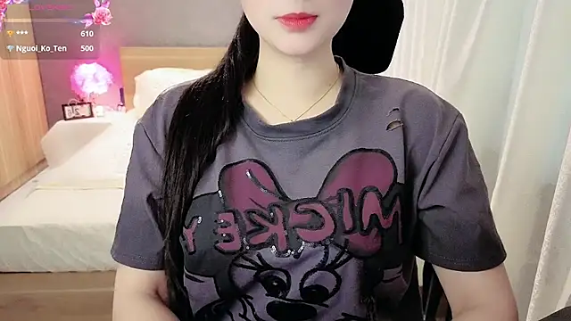 Sexshow-Bild von JENNIE-16