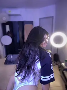 Lia_flowers's sex show image