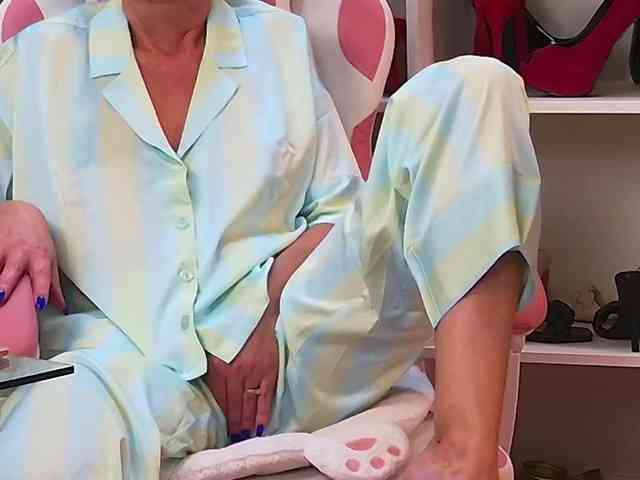 BaditaLuna's sex show image BaditaLuna's sex show image