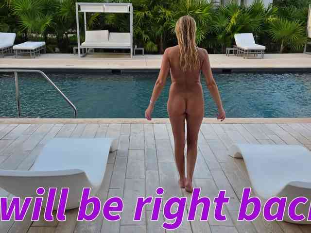 BaditaLuna's sex show image