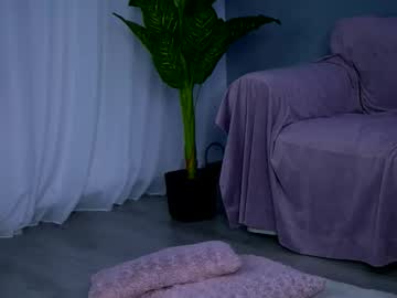 Изображение секс-шоу модели elaravixen