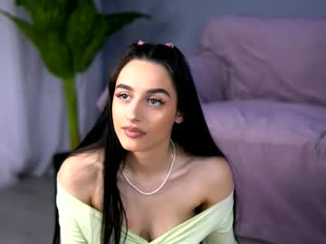 Изображение секс-шоу модели elaravixen