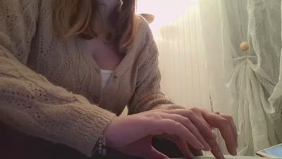 Girlluna's sex show image