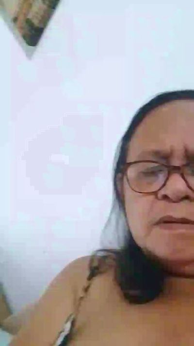 teaserwoman's sex show image