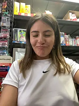 Andrea_19blonde's sex show image