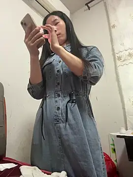 Изображение секс-шоу модели crhong666