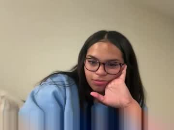 bratafterhours's sex show image