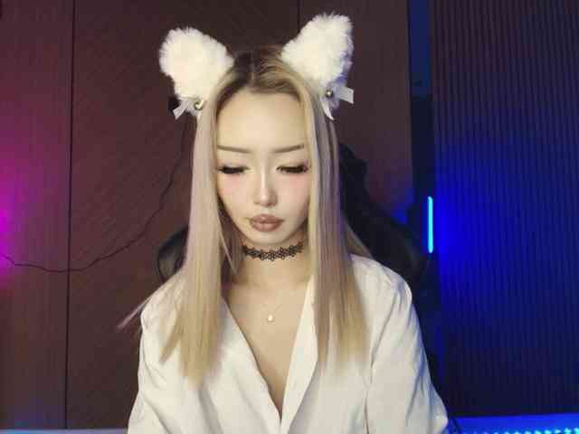 Изображение секс-шоу модели dionalee Изображение секс-шоу модели dionalee