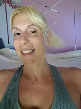 Sexshow-Bild von Ina_HotX