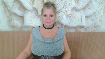 Изображение секс-шоу модели Adama4love