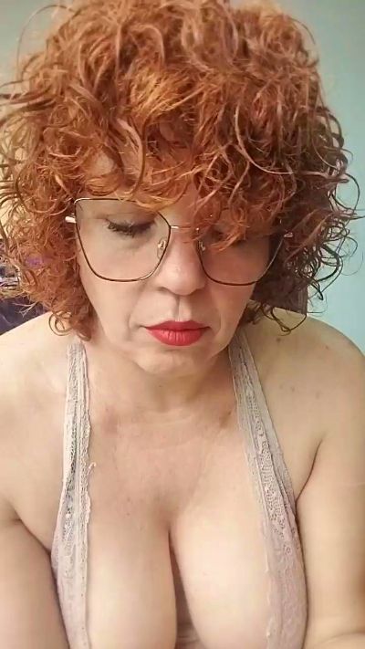 Roxybykiss's sex show image