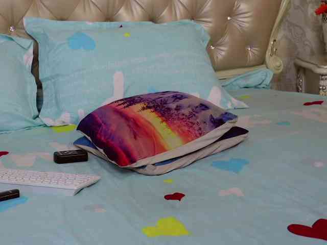 CarmellaAngel's sex show image