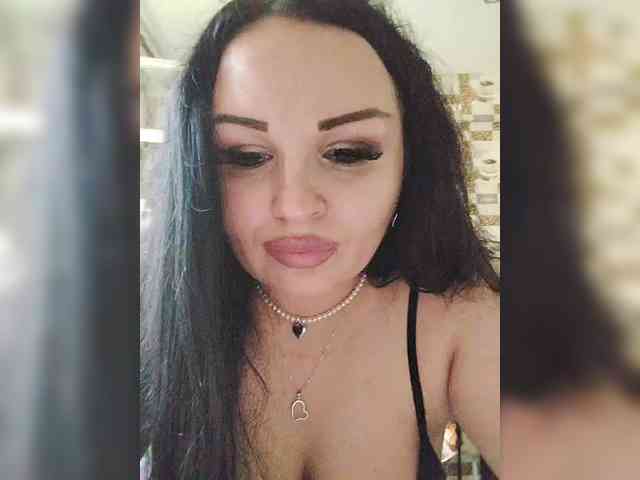 Monica-'s sex show image