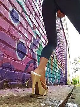 Yuky_ta's sex show image Yuky_ta's sex show image