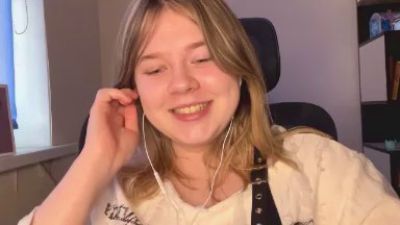 LudivinaEnz's sex show image