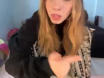 ellieluvs's sex show image