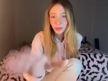 ellieluvs's sex show image