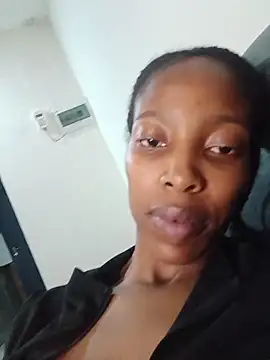 MsParisSmith's sex show image