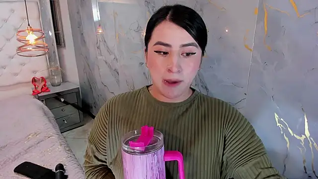 Изображение секс-шоу модели Nara_belen