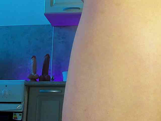 Изображение секс-шоу модели Vivian66