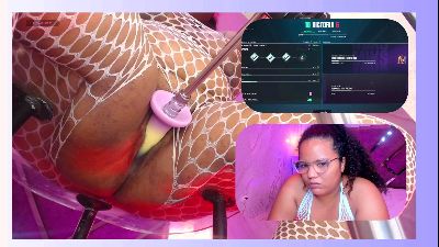 Изображение секс-шоу модели MhiaRey