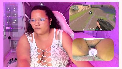 Изображение секс-шоу модели MhiaRey