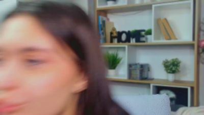 HildredUrive's sex show image