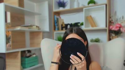 HildredUrive's sex show image