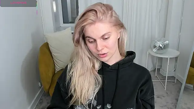 _faptax's sex show image